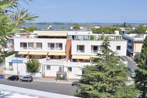 Holiday Appartamenti Apartahotel in Grado