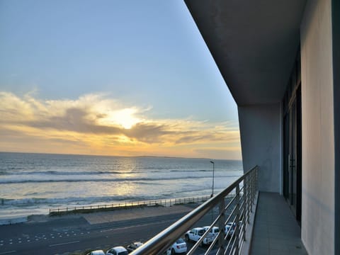 Blaauwberg Beach Hotel Hôtel in Cape Town