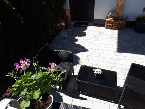 Patio, Garden, Balcony/Terrace