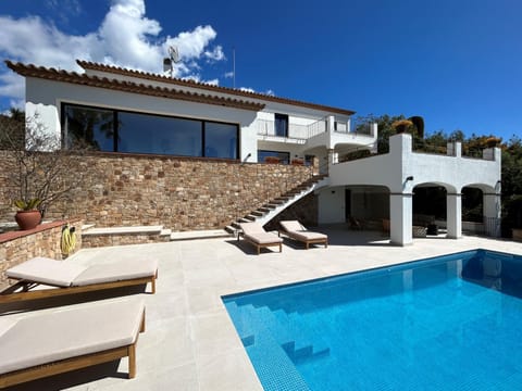 Villa with seaview at Platja d'Aro 11p House in Baix Empordà