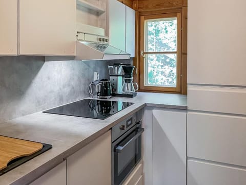 Holiday Home Honkakoli 10 by Interhome House in Finland