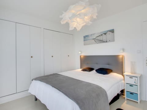 Apartment Port Blanc by Interhome Apartment in Dinard