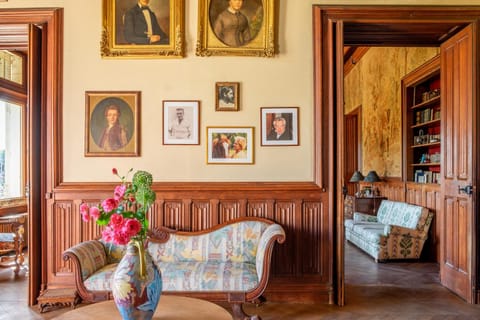 Château Le Boisrenault Bed and Breakfast in Centre-Val de Loire