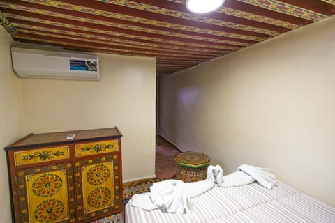 Dar El Ouedghiri Riad in Fes