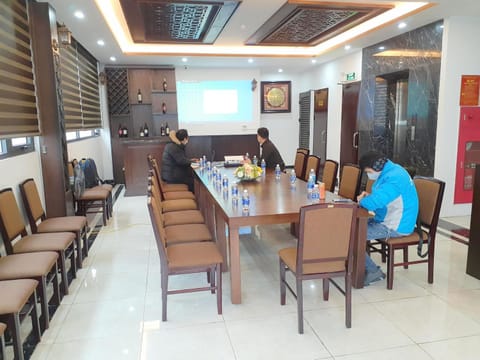 Meeting/conference room