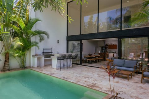 Spectacular 4BR Villa for 14ppl Pool and Concierge Villa in Tulum