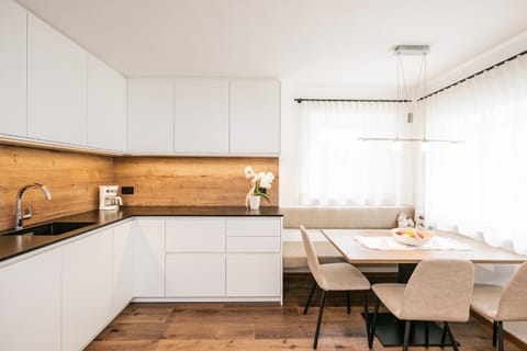 Appartamenti Elbrus Apartment in Santa Cristina Gherdëina