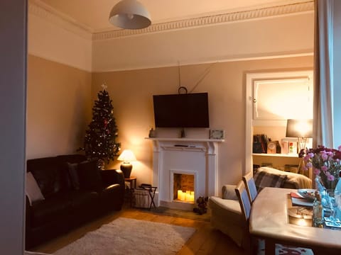 A Wee Cottage In Dunfermline House in Dunfermline