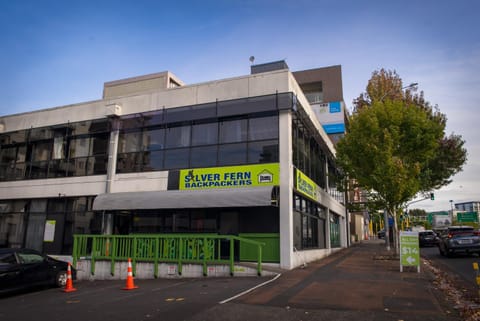 Silverfern Backpackers Hostel in Auckland