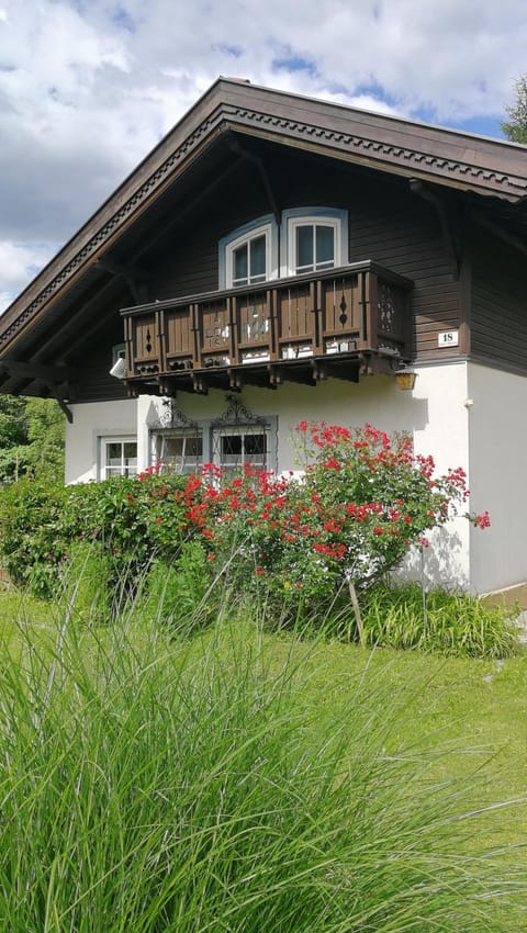 Rosis Cottage House in Lienz