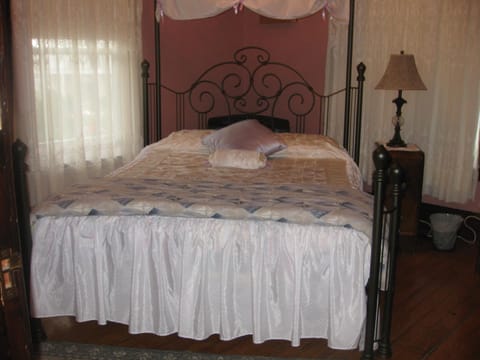 Maison McKenzie House Bed and Breakfast in New Brunswick