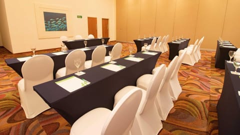 Meeting/conference room