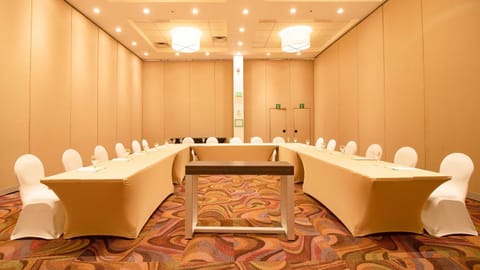 Meeting/conference room