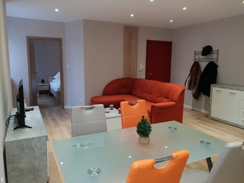 Decorative detail, Family