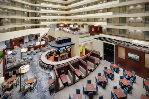 Embassy Suites by Hilton Detroit Troy Auburn Hills Hotel in Troy