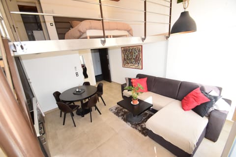 Perla Duplex - No Better Location In Nice Condo in Nice