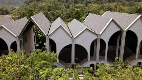 Property building, Bird's eye view