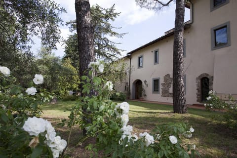 Facade/entrance, Facade/entrance, Garden