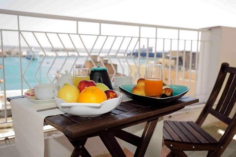 Balcony/Terrace, Food and drinks, Other, Decorative detail, Sea view, Breakfast, Italian breakfast