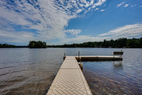 Island View Lodge House in Wisconsin