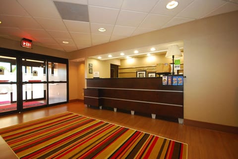 Hampton Inn Fort Myers-Airport & I-75 Hotel in Fort Myers