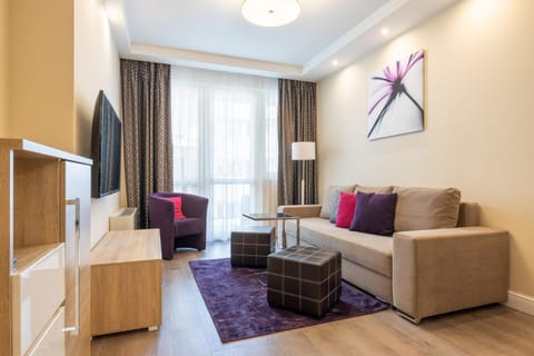 Silver Crown Hotel & Residence, Palace Quarter Hotel in Budapest