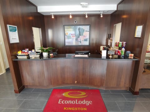 Econo Lodge City Centre Hotel in Kingston