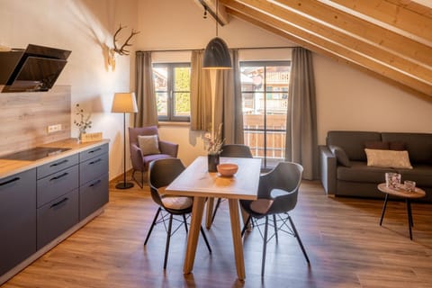 Riedbergerhorn - Gasthof & Ferienwohnungen Inn in Oberstdorf