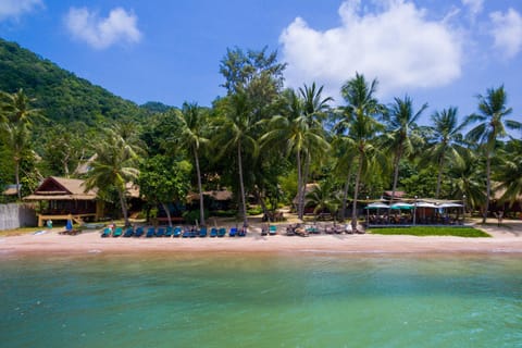 Property building, Beach