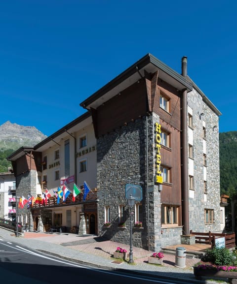 Hotel Tourist Hôtel in Valtournenche