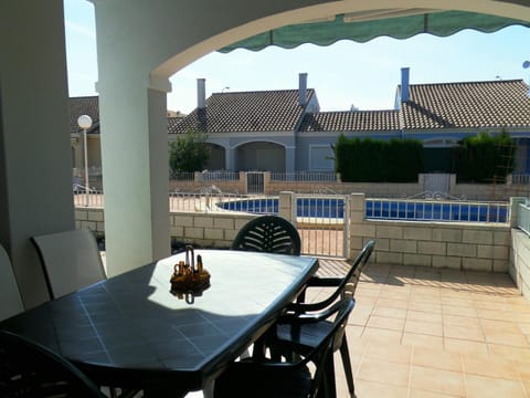 Balcony/Terrace, Pool view