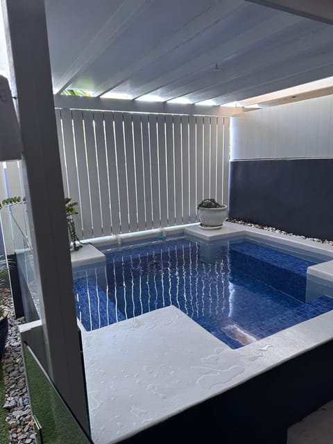 Beachside 3 with Private heated plunge pool Appartement in Port Douglas