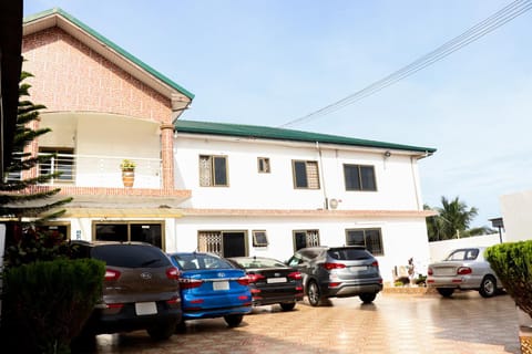 Bonsukoda Lodge Hotel in Accra