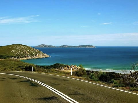 Neighbourhood, Natural landscape, Beach