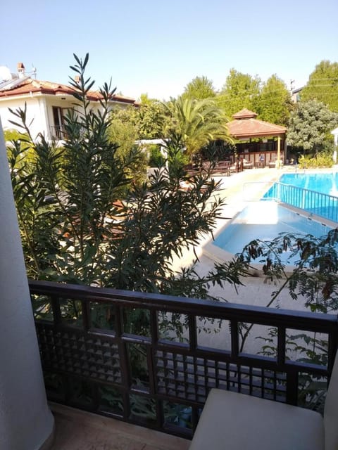 Balcony/Terrace, Garden view, Pool view