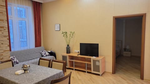 LV Apartments Condo in Baku
