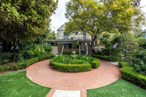 Property building, Garden