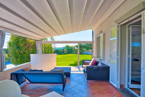 Patio, Garden, Balcony/Terrace, Lounge or bar