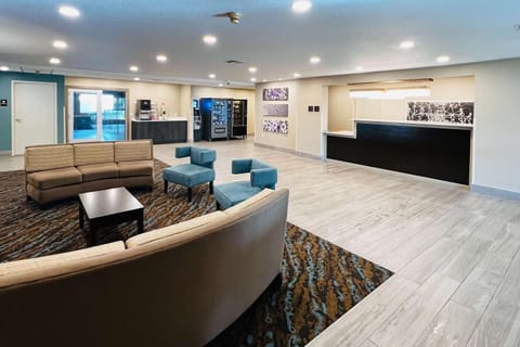 Sleep Inn & Suites Hotel in Lake Delton