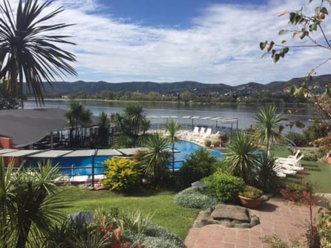 Balcony/Terrace, Lake view, Mountain view, Pool view