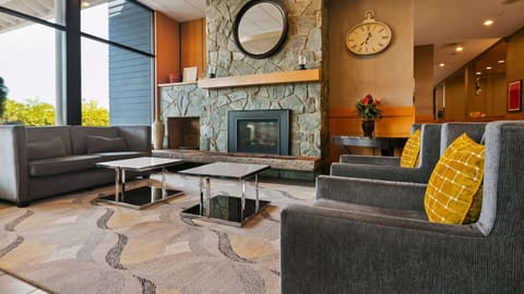 Lobby or reception, On site