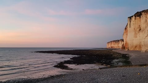 Nearby landmark, Natural landscape, Beach, Sunrise, Sunset