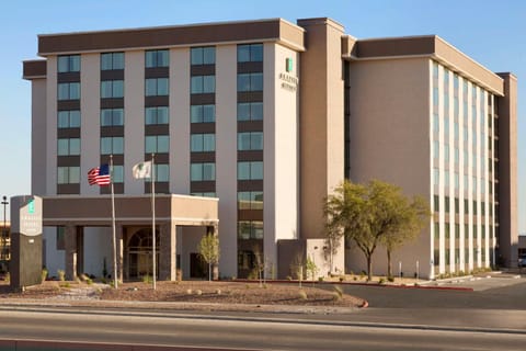 Embassy Suites by Hilton El Paso Hotel in Ciudad Juarez