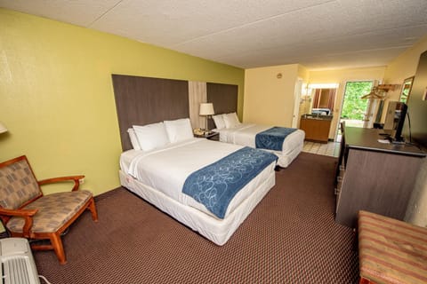 River Place Inn Motel in Pigeon Forge