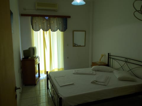 Helios&Thalassa Rooms Apartment in Euboea