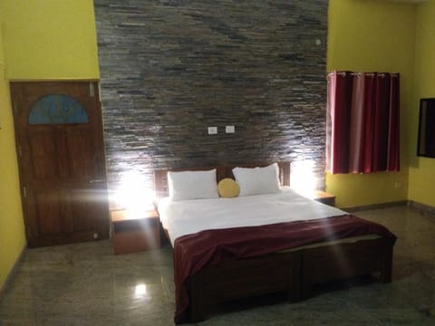ROYALE ACHAYA Bed and Breakfast in Chennai