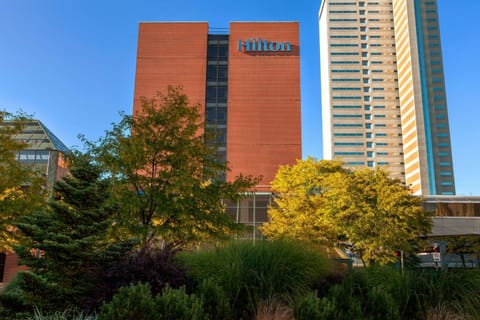 Hilton Fort Wayne at the Grand Wayne Convention Center Hotel in Fort Wayne