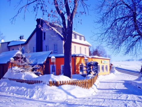 Property building, Winter