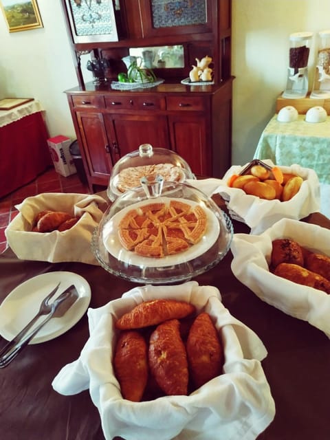 Food and drinks, Breakfast, Buffet breakfast