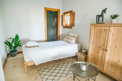 Dreamsea Surf Guest House Chambre d’hôte in Sintra